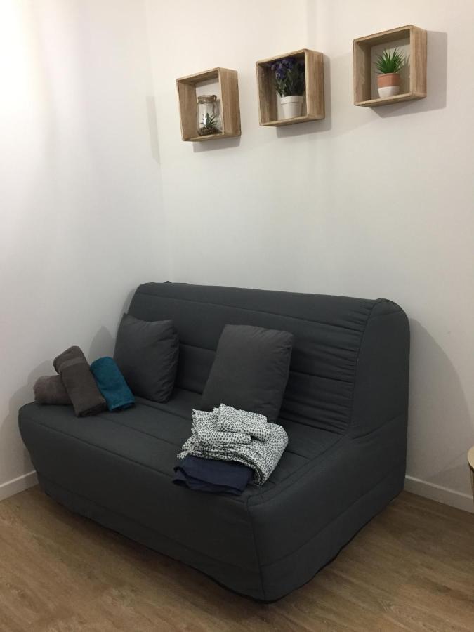 La Fauconnerie Studio De Charme Au Coeur D'أورلييو المظهر الخارجي الصورة